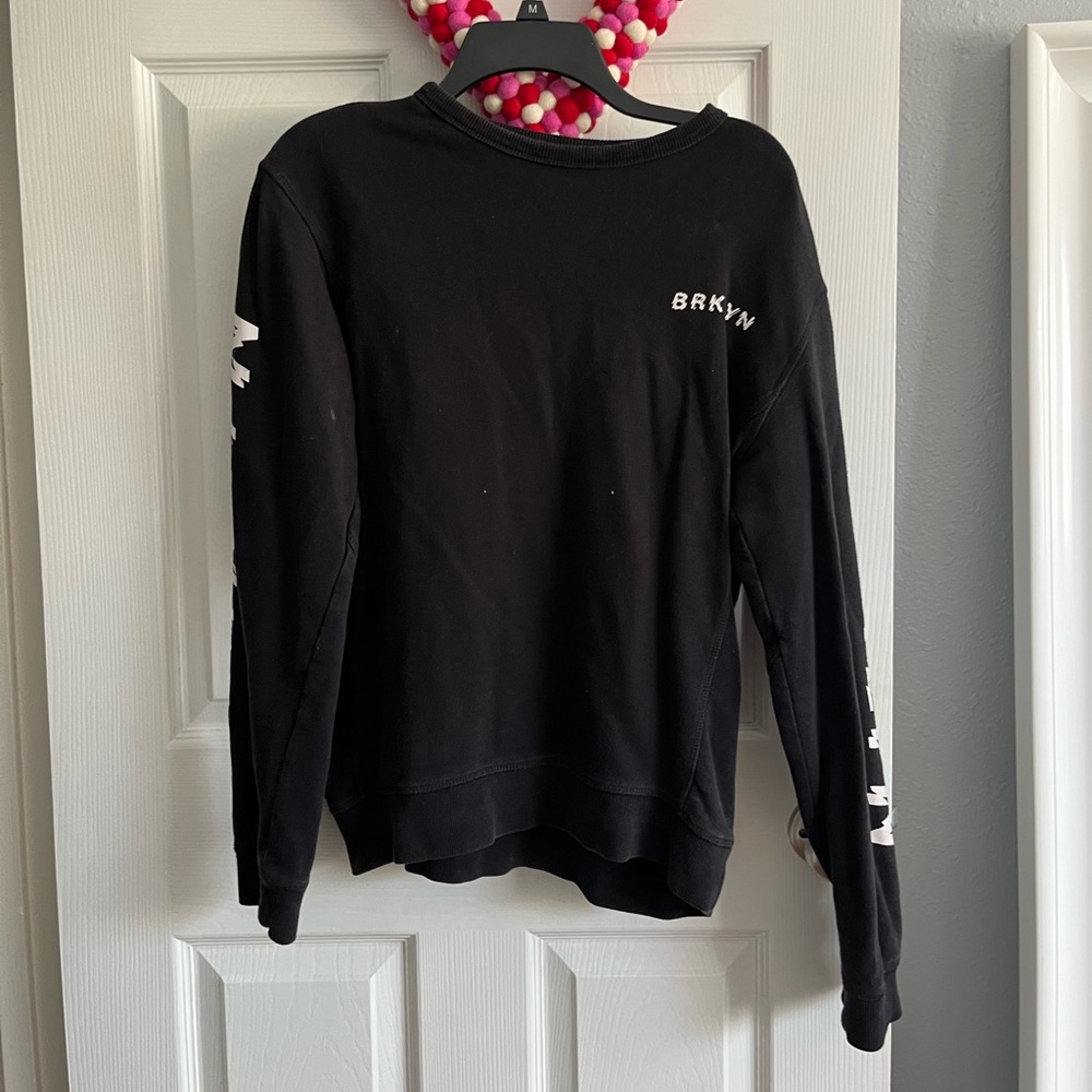 Black Sweatshirt